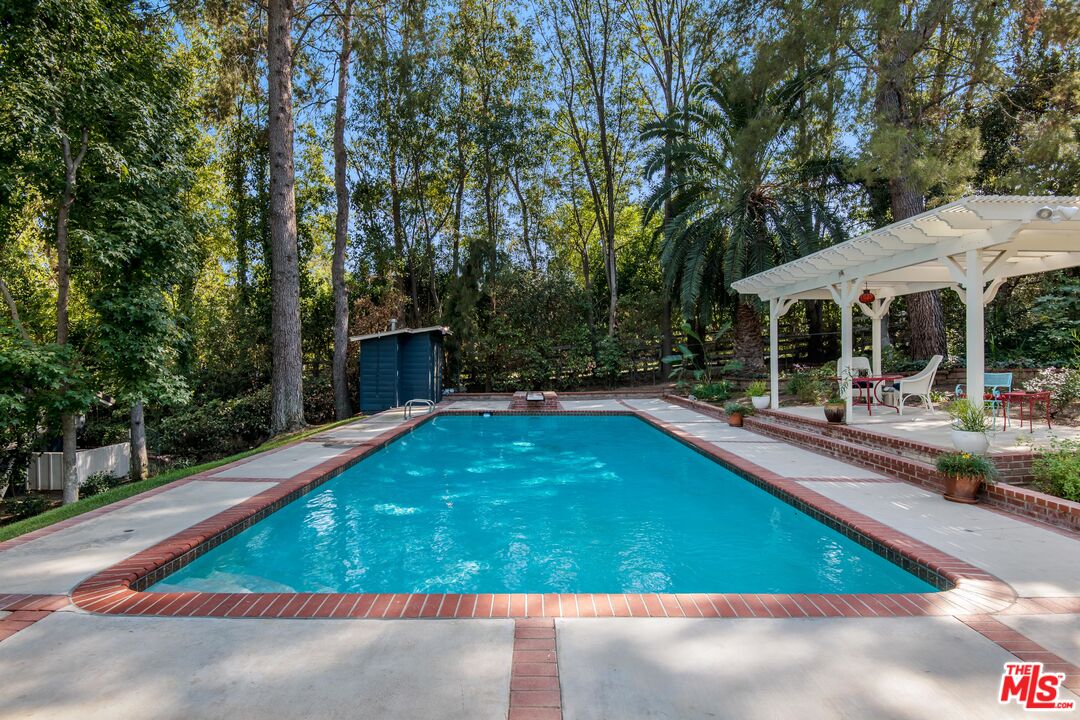 5255 Round Meadow Road Hidden Hills, CA 91302 - Photo 23 of 26 Gallery Image 23