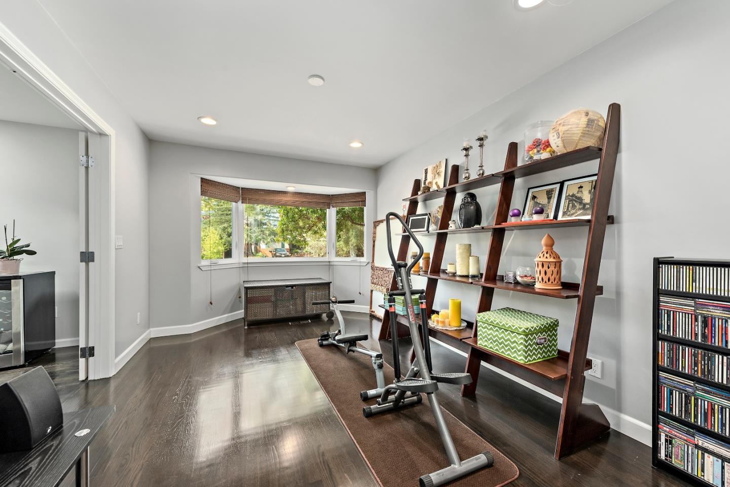 749 Pollard Road Los Gatos, CA 95032 - Photo 17 of 36 Gallery Image 17