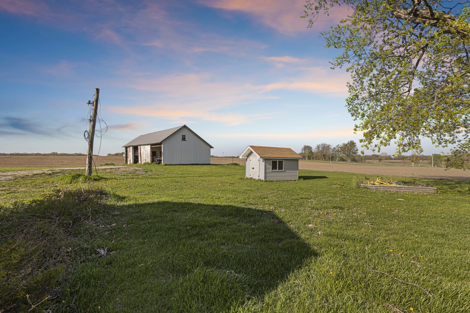 9306 East Hemstock Road Rochelle, IL 61068 - Photo 18 of 24