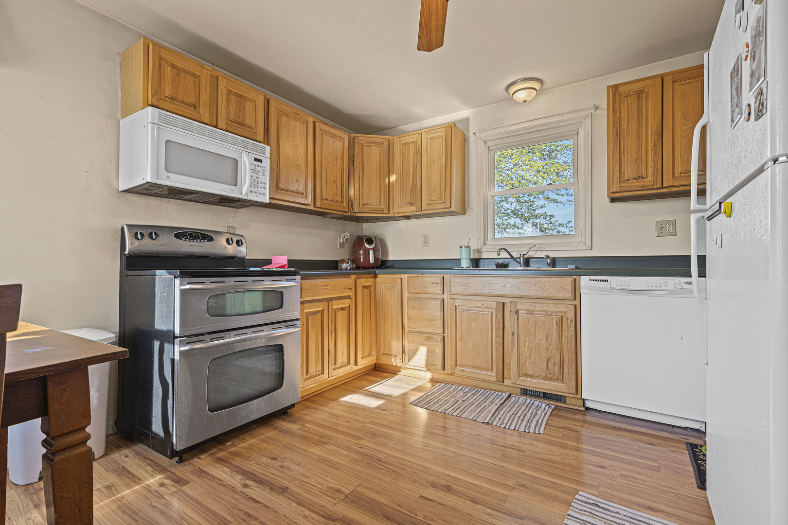 9306 East Hemstock Road Rochelle, IL 61068 - Photo 3 of 24