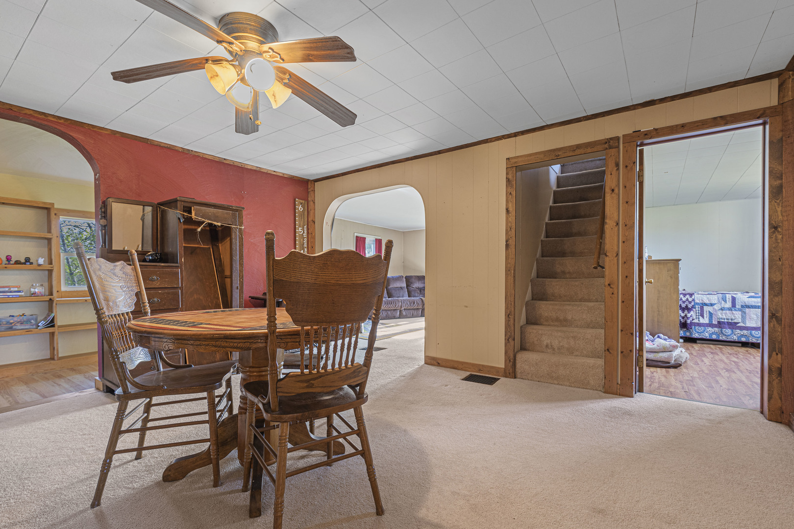 9306 East Hemstock Road Rochelle, IL 61068 - Photo 6 of 24