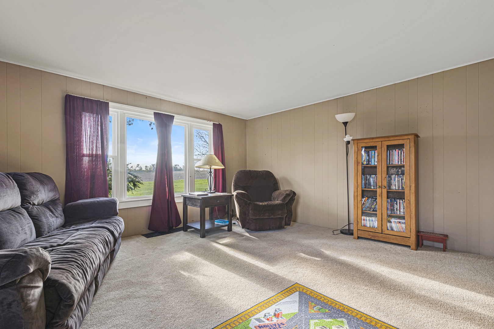 9306 East Hemstock Road Rochelle, IL 61068 - Photo 9 of 24