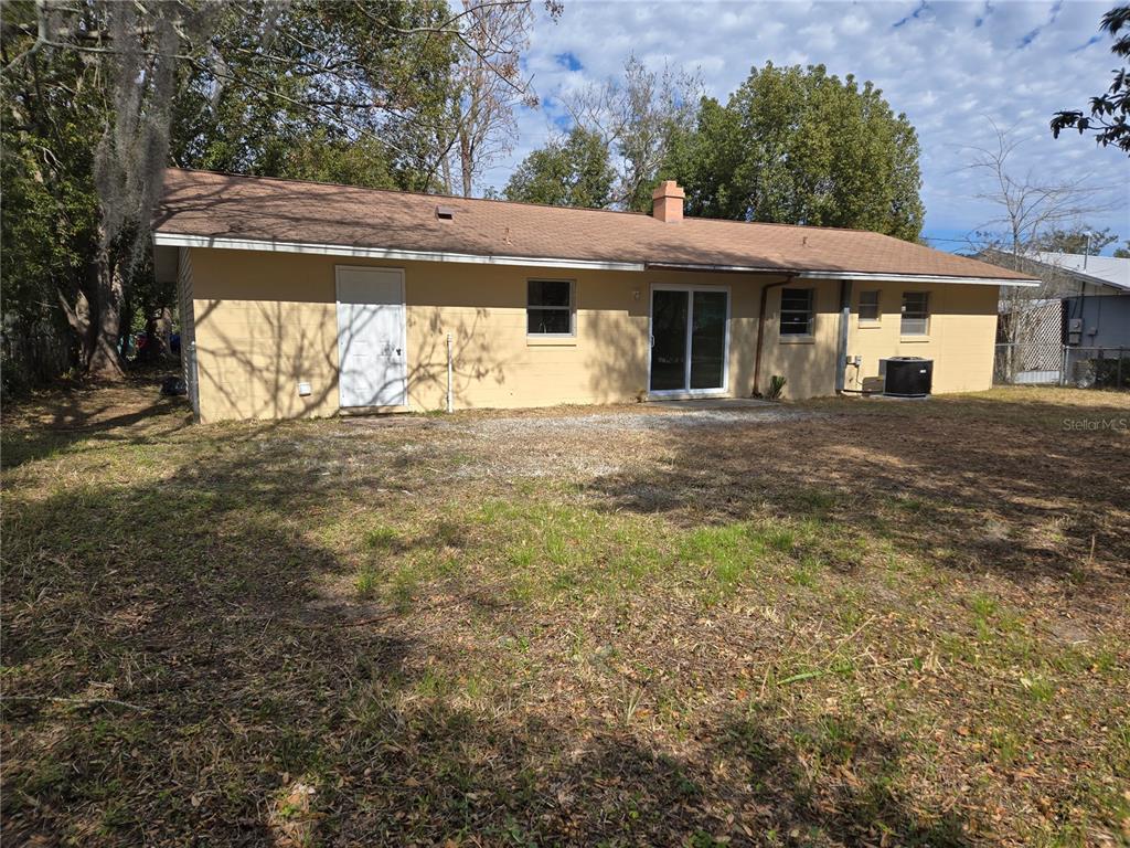 2204 Southwest 6th Street Ocala, FL 34471 - Photo 3 of 29