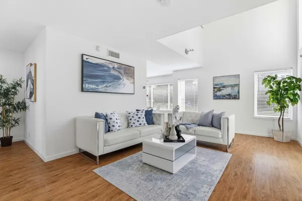 $928,000 | 833 South San Tomas Aquino Road, Unit A, Campbell, CA 95008