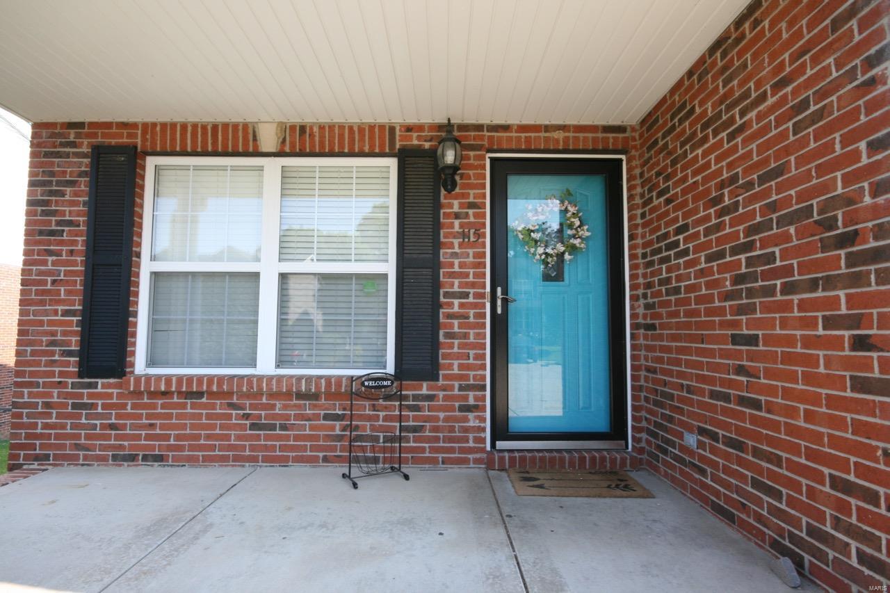 115 Shiloh Ridge Drive Shiloh, IL 62221 - Photo 2 of 22 Gallery Image 2