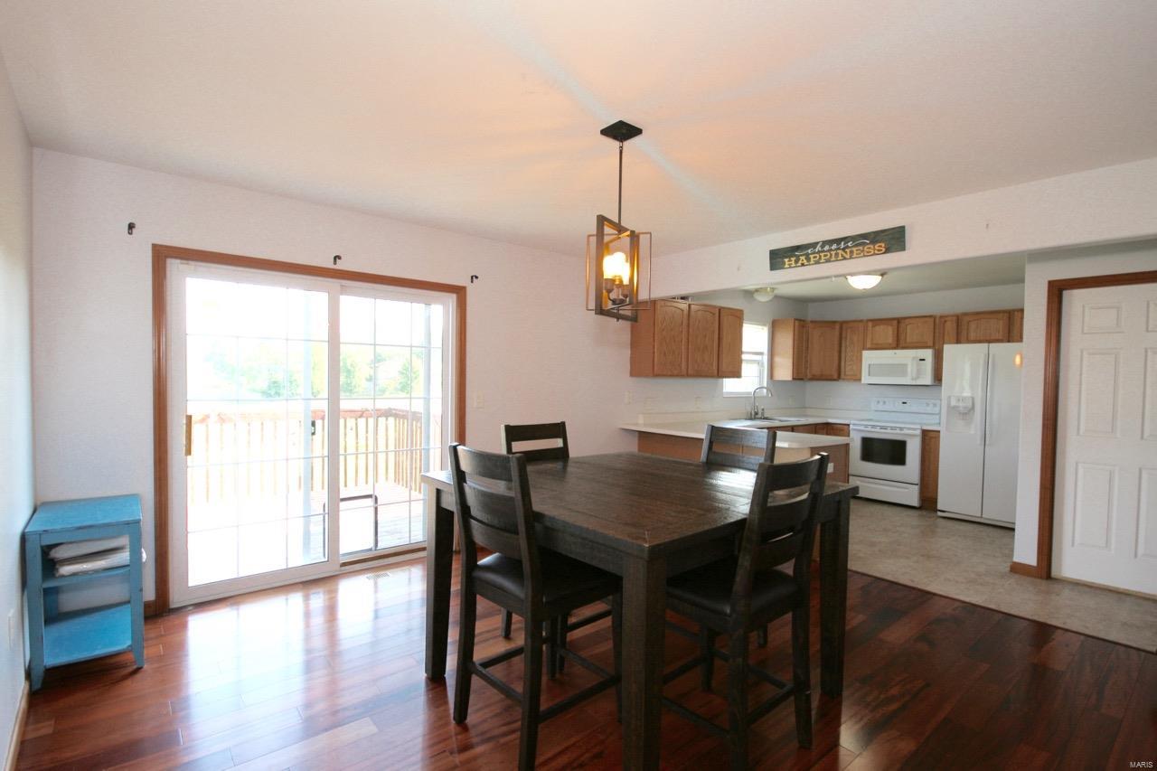 115 Shiloh Ridge Drive Shiloh, IL 62221 - Photo 4 of 22 Gallery Image 4