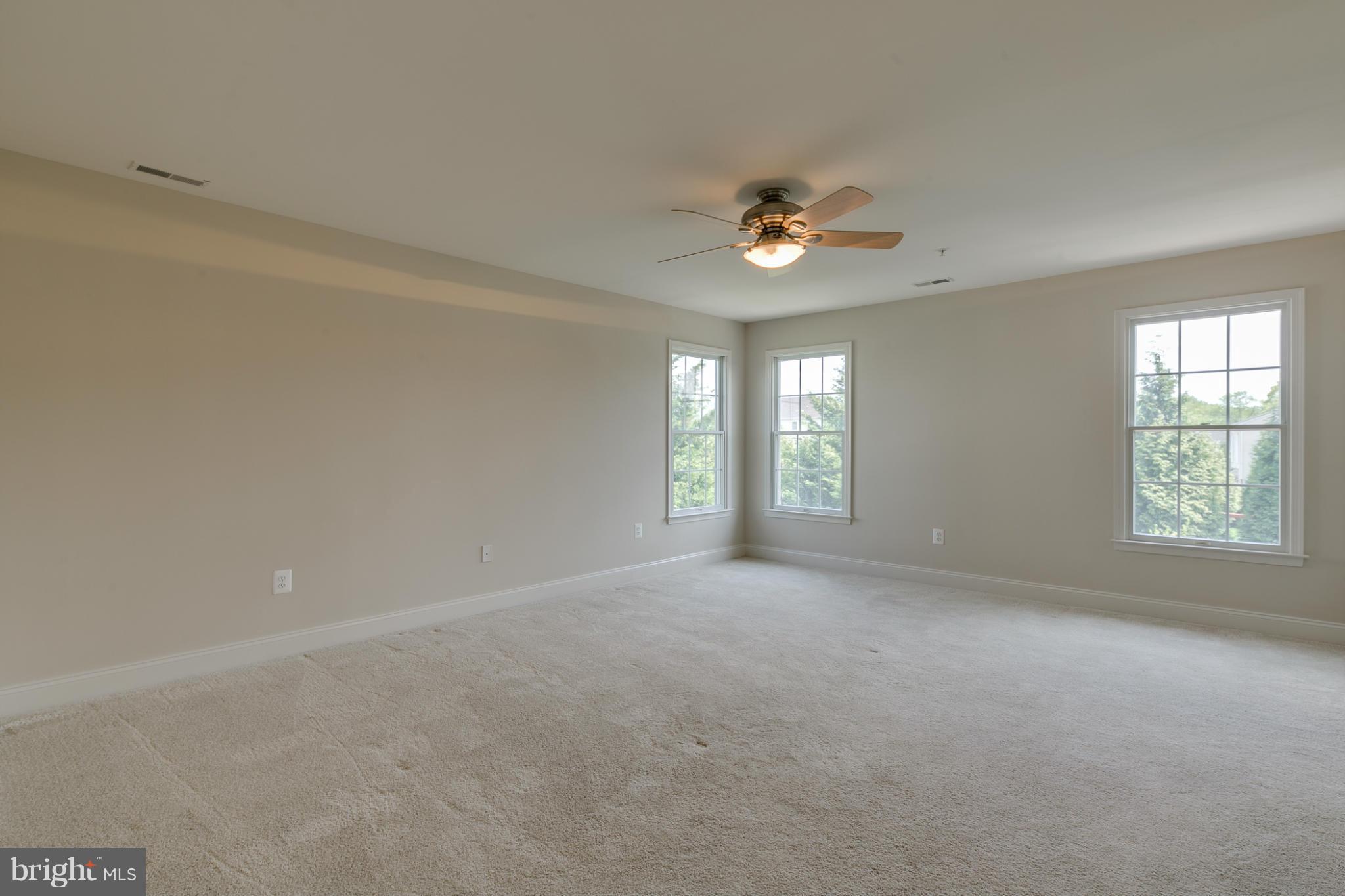 18329 Tapwood Road Boyds, MD 20841 - Photo 22 of 30 Bedroom (Master)