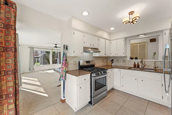 $297,500 | 4002 Sleighbell Lane, Valparaiso, IN 46383