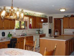 182 Noyes Road Vestal, NY 13850 - Photo 4 of 5