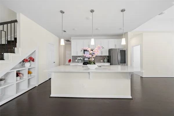$3,100 | 3411 Ovids Orchard Drive, Houston, TX 77054