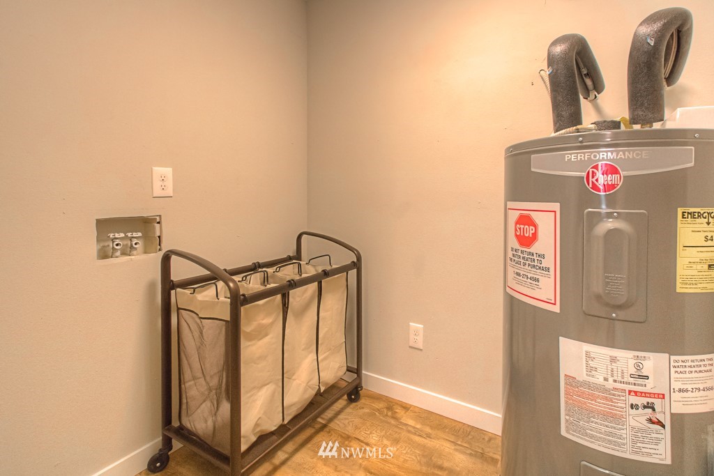 11999 Rosedale Lane Southwest Port Orchard, WA 98367 - Photo 16 of 21 Gallery Image 16