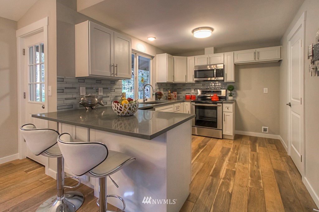11999 Rosedale Lane Southwest Port Orchard, WA 98367 - Photo 9 of 21 Gallery Image 9