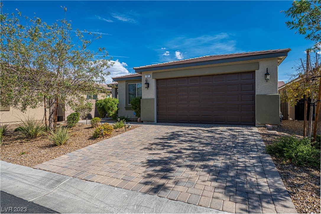 81 Kaku Ridge Way Las Vegas, NV 89183 - Photo 2 of 30 Gallery Image 2