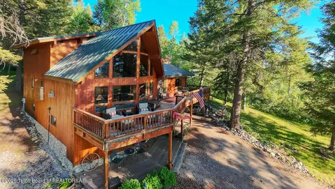 $755,000 | 672 Spruce Drive, Star Valley Ranch, WY 83127