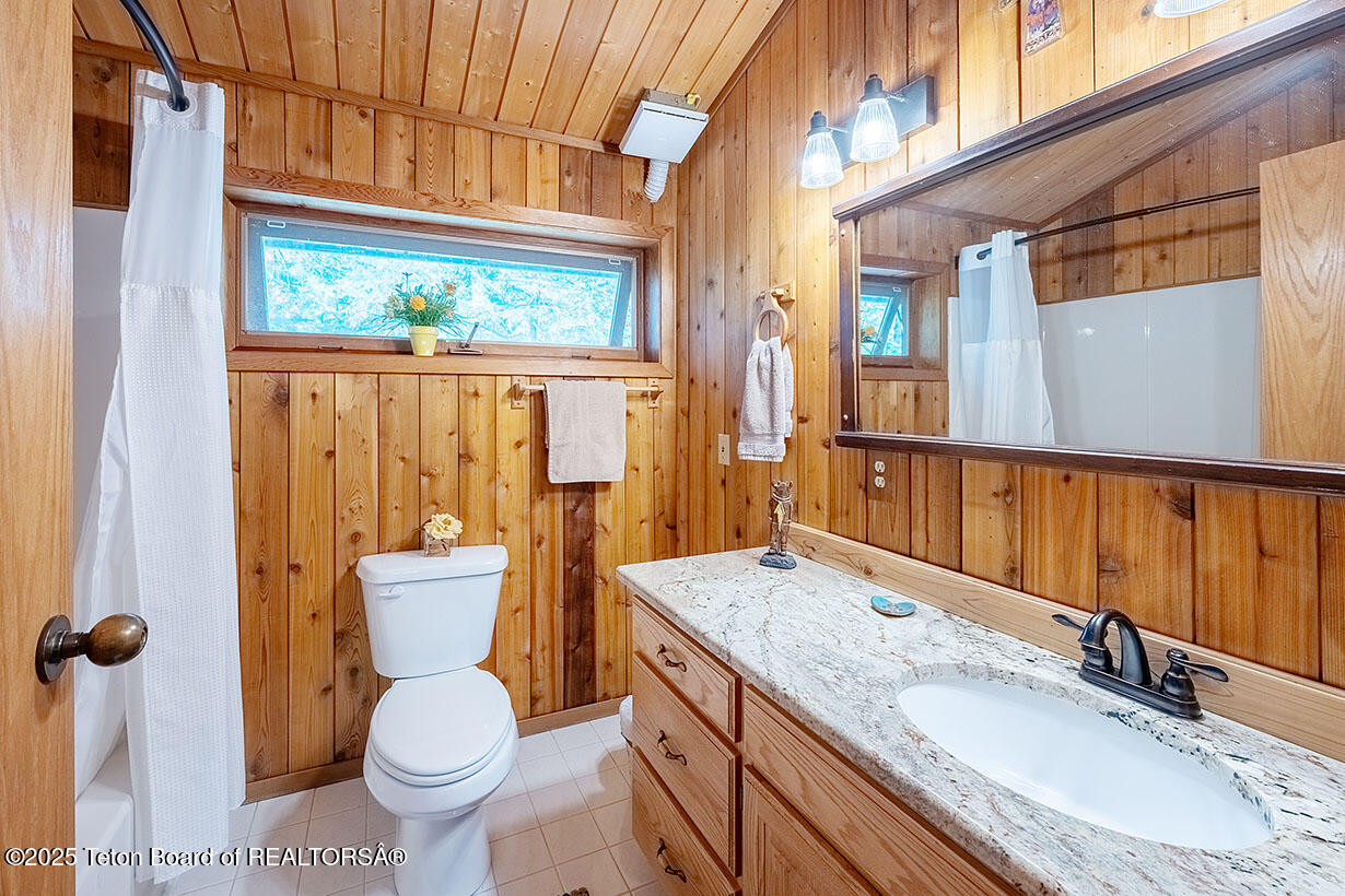 672 Spruce Drive Star Valley Ranch, WY 83127 - Photo 19 of 40 Rizzotto int 5400