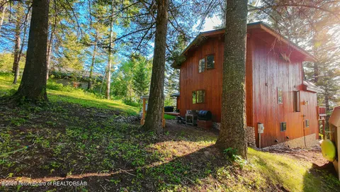 $755,000 | 672 Spruce Drive, Star Valley Ranch, WY 83127