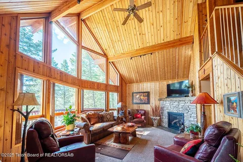 $755,000 | 672 Spruce Drive, Star Valley Ranch, WY 83127