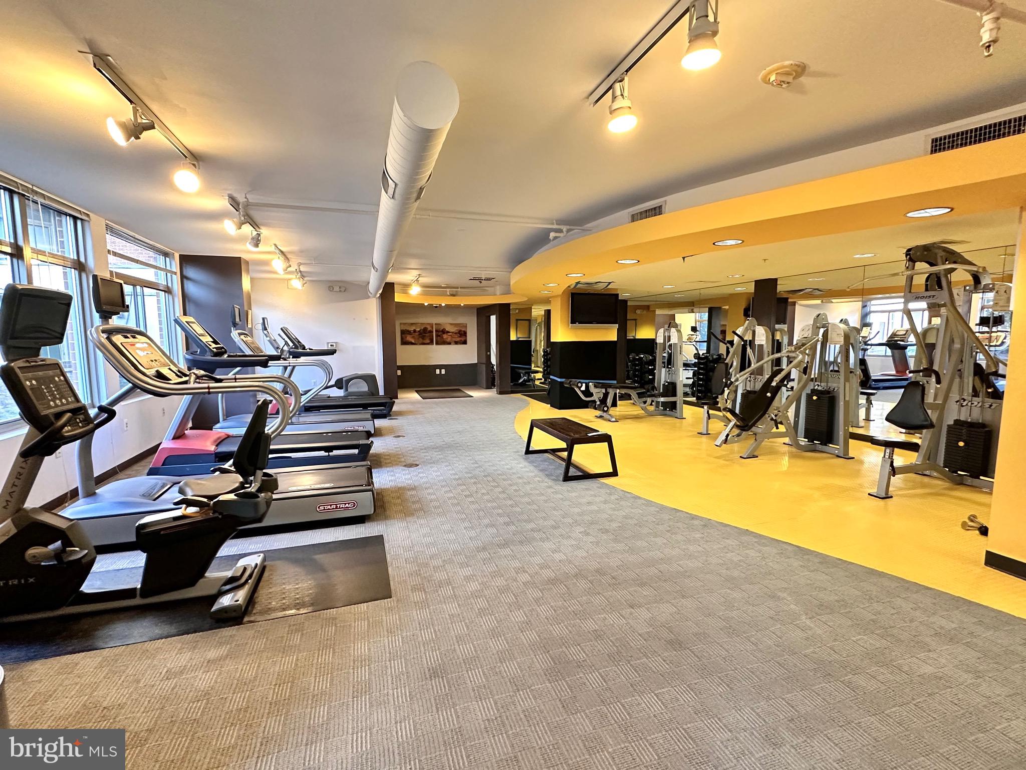 3650 South Glebe Road, Unit 569 Arlington, VA 22202 - Photo 21 of 26 Fitness Center