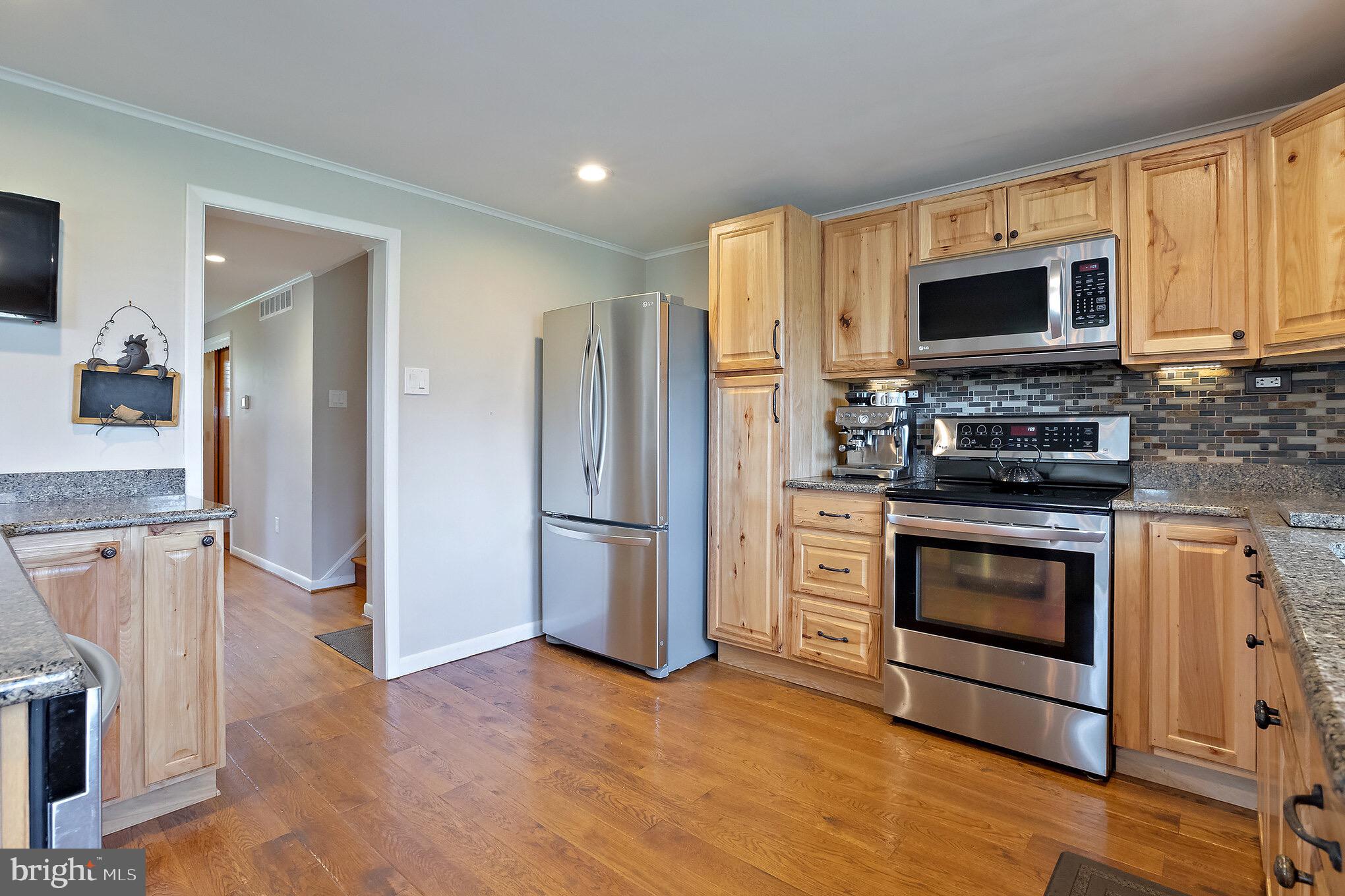 500 Sugartree Road Holland, PA 18966 - Photo 12 of 36 Gallery Image 12