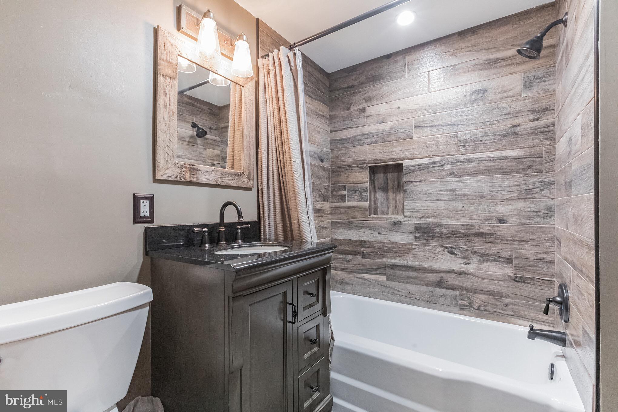 500 Sugartree Road Holland, PA 18966 - Photo 17 of 36 Full Bath
