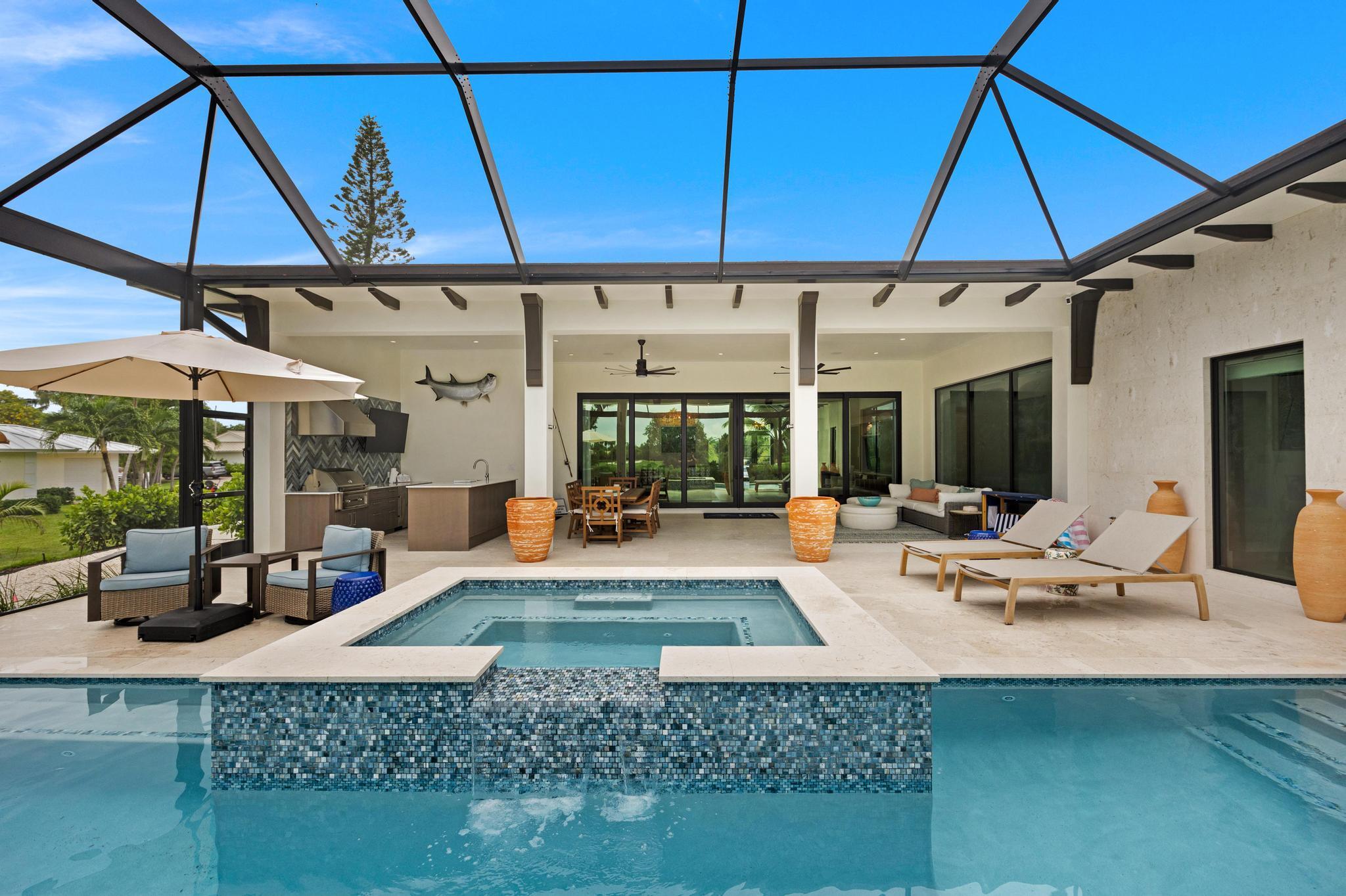 22 Country Club Road Key Largo, FL 33037 - Photo 27 of 34 Pool