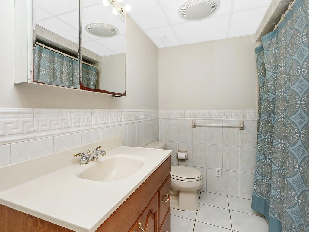 1690 Trapelo Road Waltham, MA 02451 - Photo 17 of 35