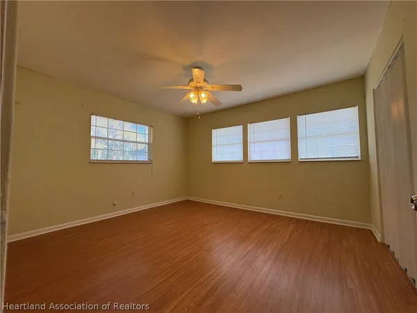 $1,800 | 401 East Main Street, Avon Park, FL 33825