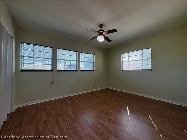 $1,800 | 401 East Main Street, Avon Park, FL 33825