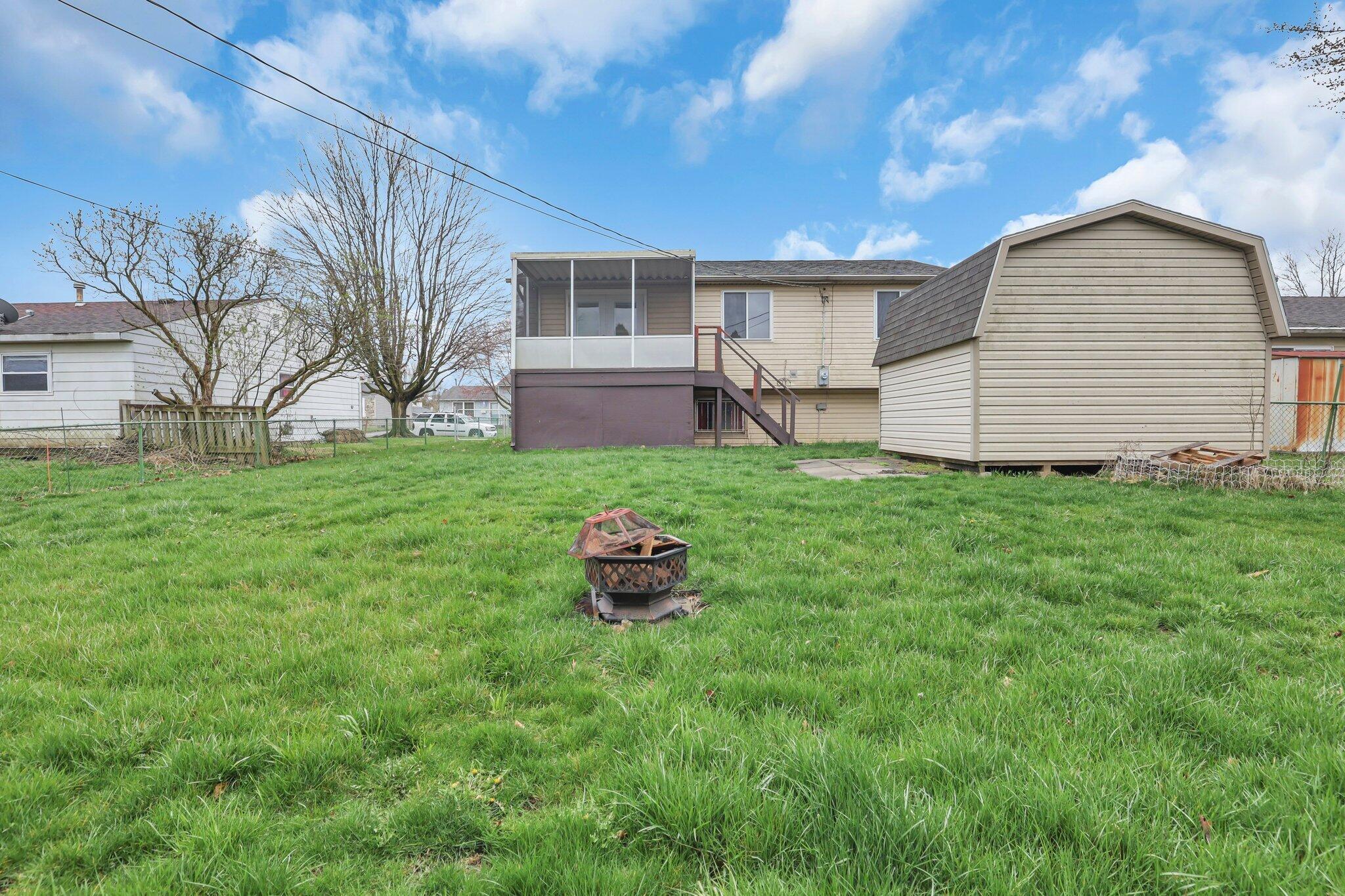 910 Ruma Road Columbus, OH 43207 - Photo 14 of 43 14-web-or-mls-0N4A3287
