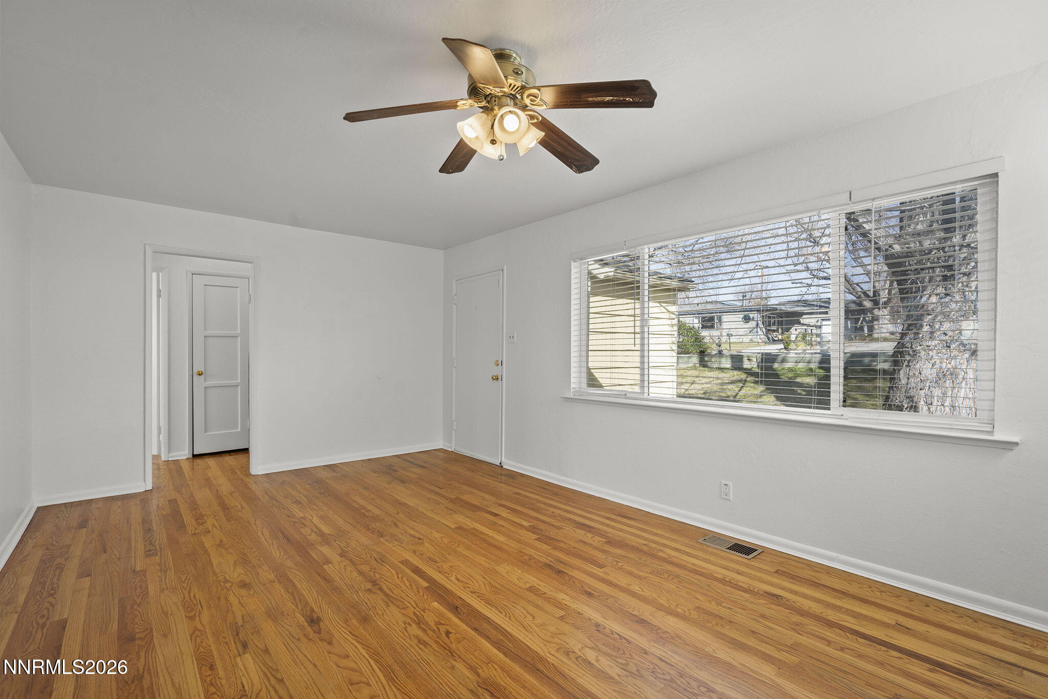1720 Grandview Avenue Reno, NV 89503 - Photo 14 of 31 11-web-or-mls-_DSC0246