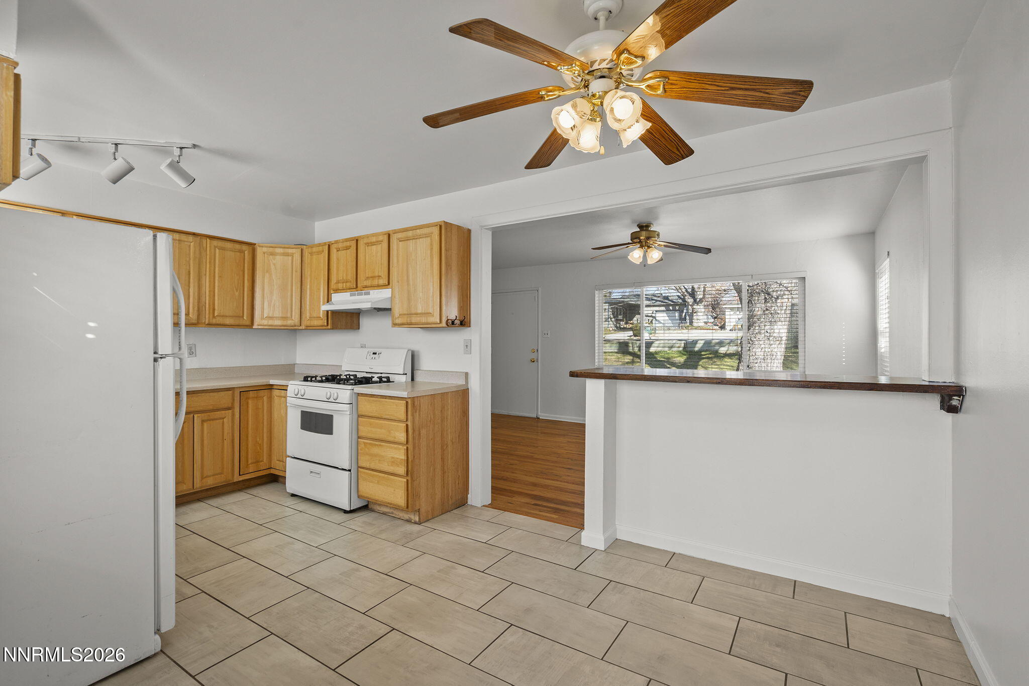 1720 Grandview Avenue Reno, NV 89503 - Photo 19 of 31 16-web-or-mls-_DSC0281