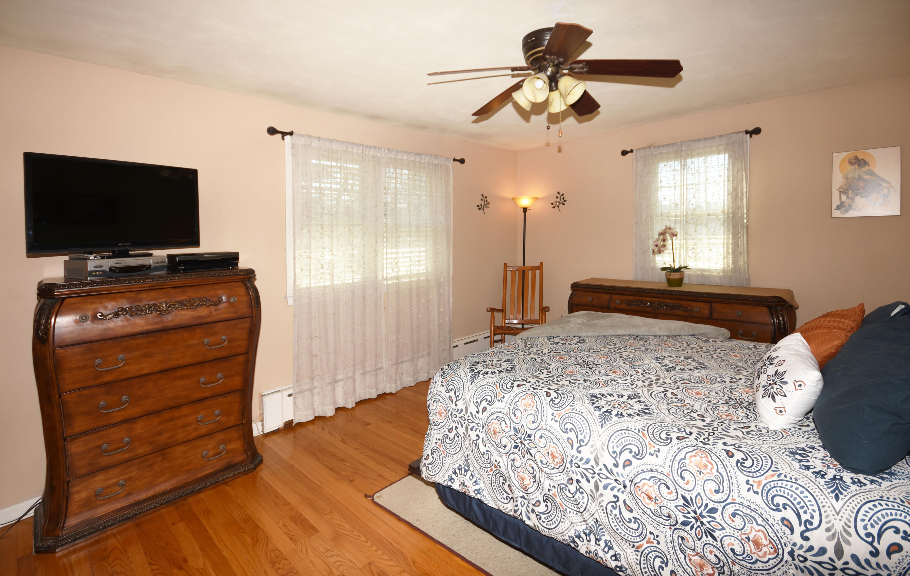 335 Cheshire Road Pittsfield, MA 01201 - Photo 11 of 34 Bedroom #1