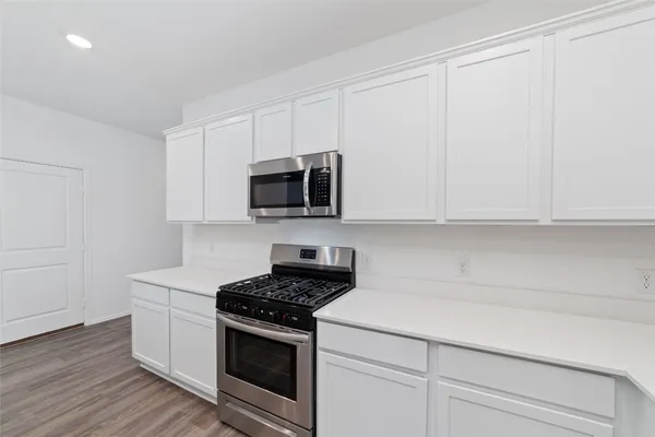 $2,500 | 12206 English Mist Drive, Houston, TX 77044