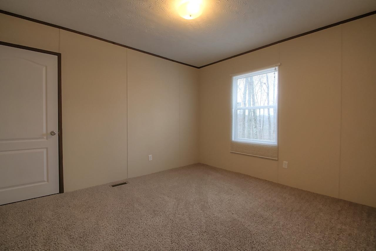 43 Combs Road Dunnville, KY 42528 - Photo 12 of 29 Photo 12