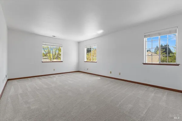 $1,175,000 | 7420 Woodland Avenue, Sebastopol, CA 95472