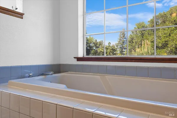 $1,175,000 | 7420 Woodland Avenue, Sebastopol, CA 95472