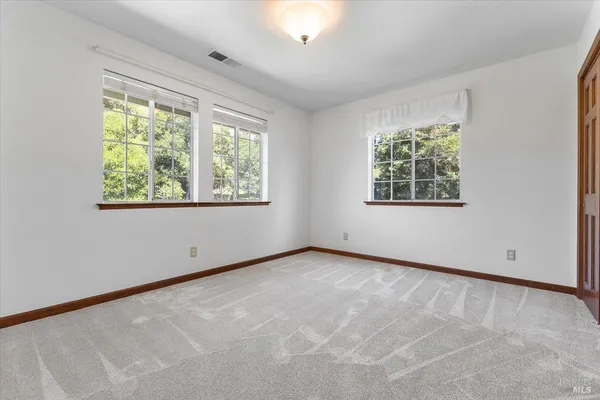 $1,175,000 | 7420 Woodland Avenue, Sebastopol, CA 95472