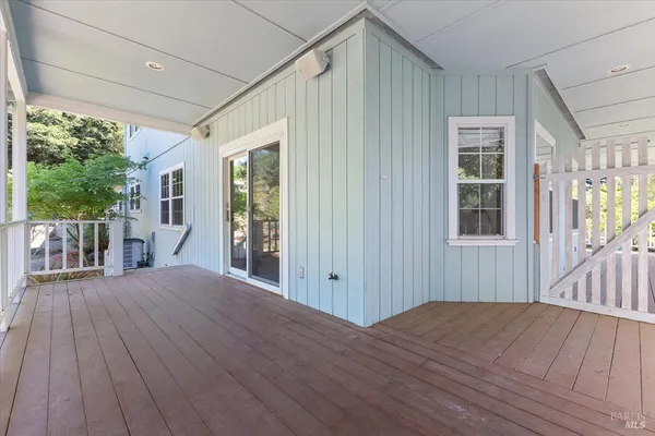 $1,175,000 | 7420 Woodland Avenue, Sebastopol, CA 95472