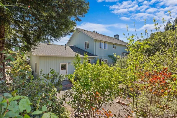 $1,175,000 | 7420 Woodland Avenue, Sebastopol, CA 95472