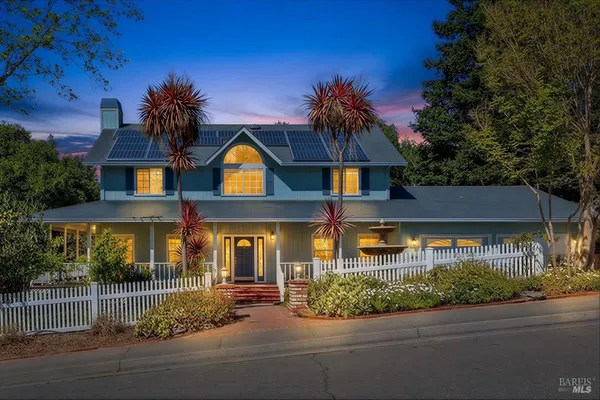 $1,175,000 | 7420 Woodland Avenue, Sebastopol, CA 95472