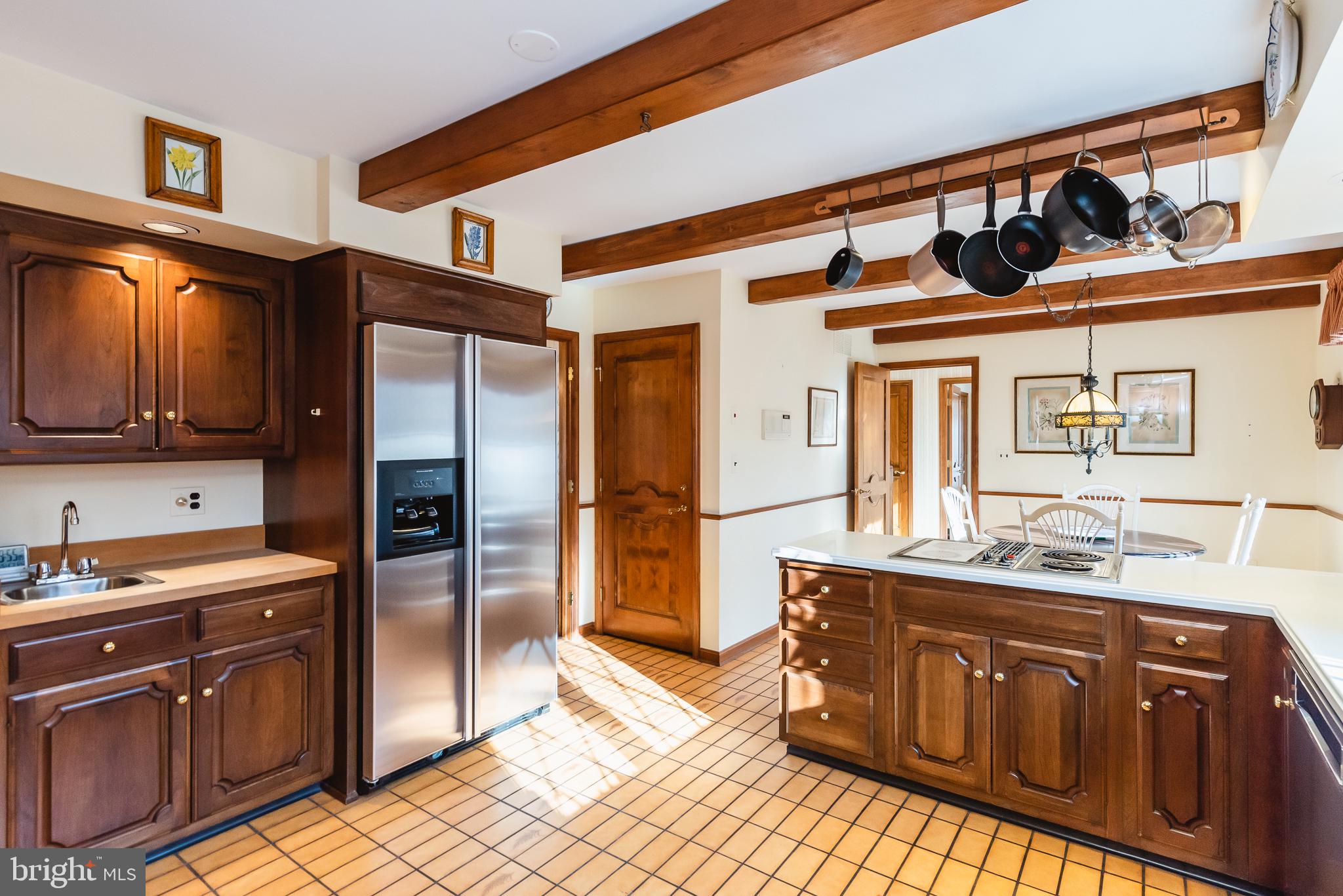 3602 Golden Eagle Road Phoenix, MD 21131 - Photo 18 of 49 STAINLESS APPLIANCES