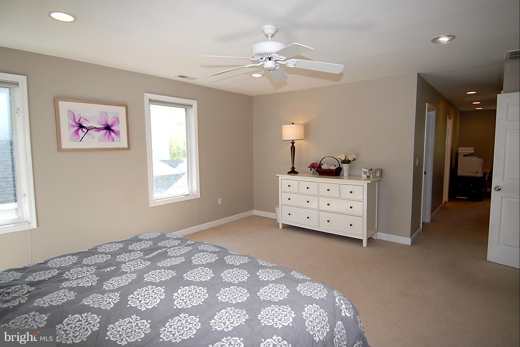 5805 Wilmett Road Bethesda, MD 20817 - Photo 11 of 30 Bedroom (Master)