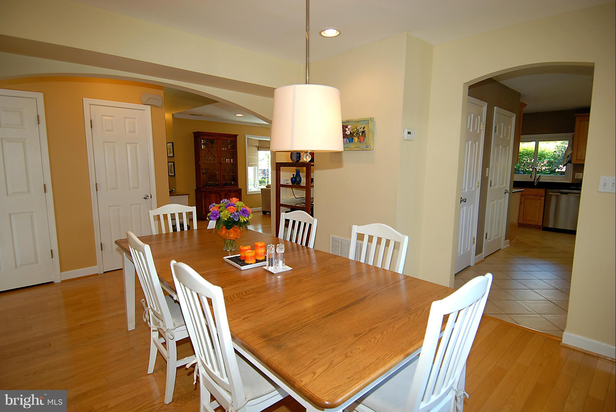 5805 Wilmett Road Bethesda, MD 20817 - Photo 22 of 30 Dining Room