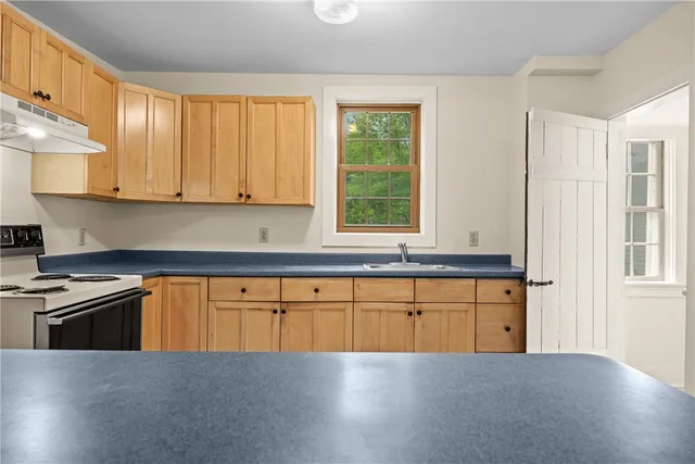 $135,000 | 1 Green Street, Butternuts, NY 13808