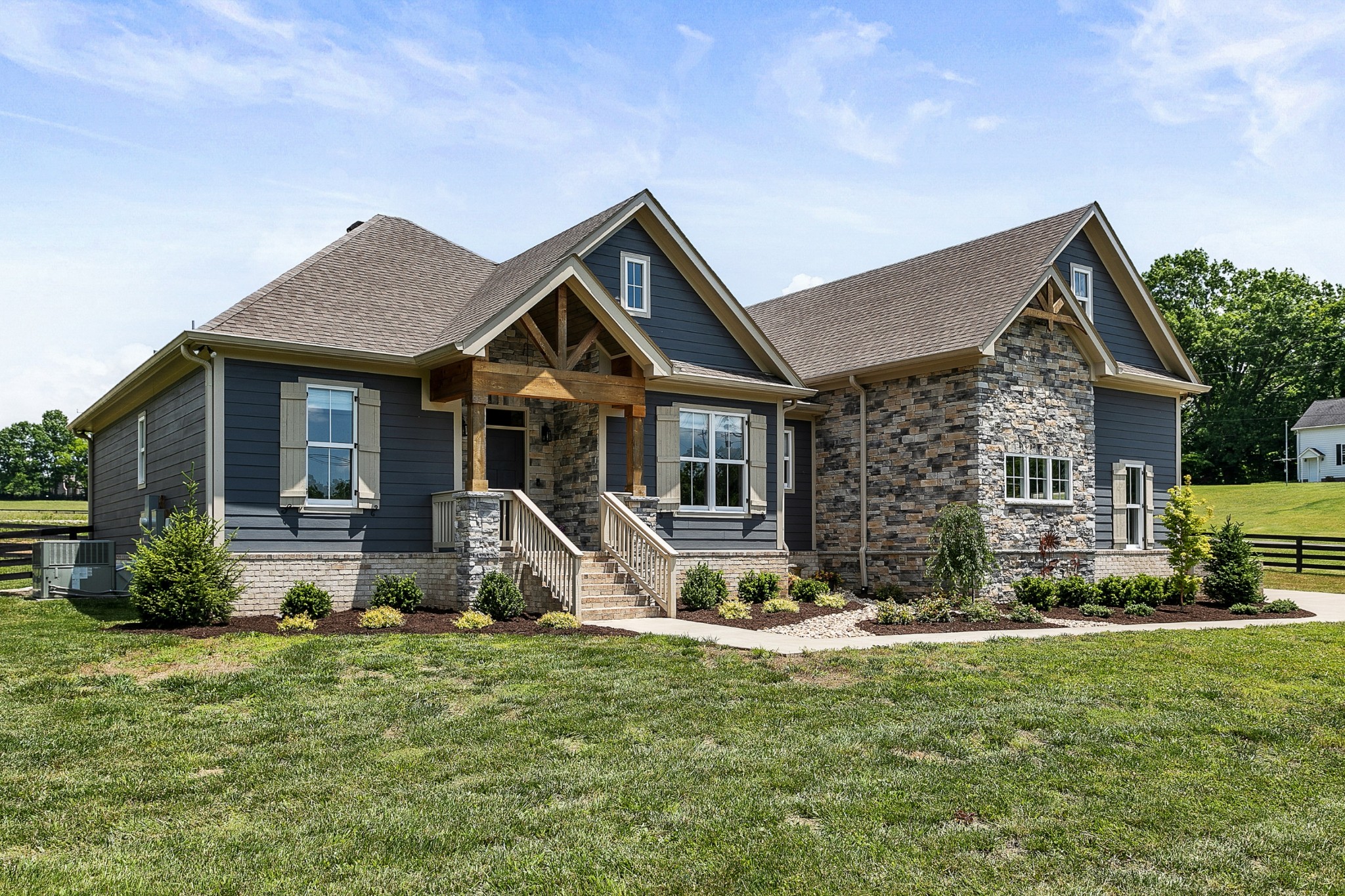 790 Baker Road Columbia, TN 38401 - Photo 2 of 69 a front view of a house with a yard
