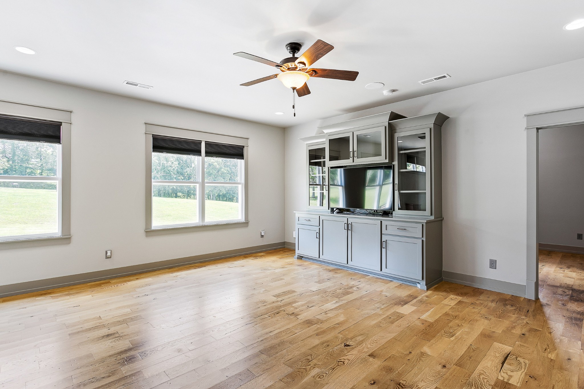 790 Baker Road Columbia, TN 38401 - Photo 34 of 69 a view of an empty room with window and cabinet