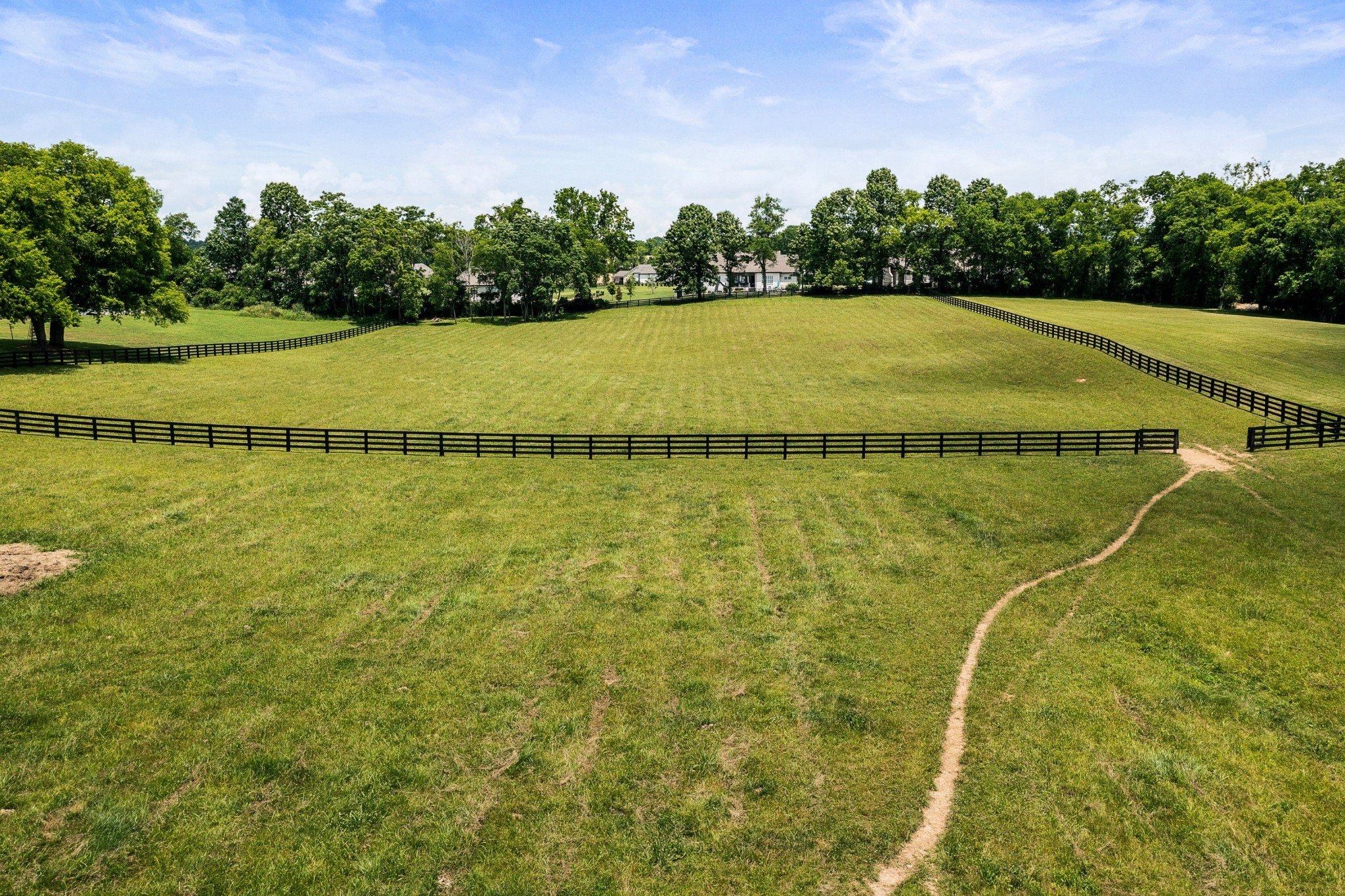 790 Baker Road Columbia, TN 38401 - Photo 60 of 69 a view of a swimming pool and an outdoor space
