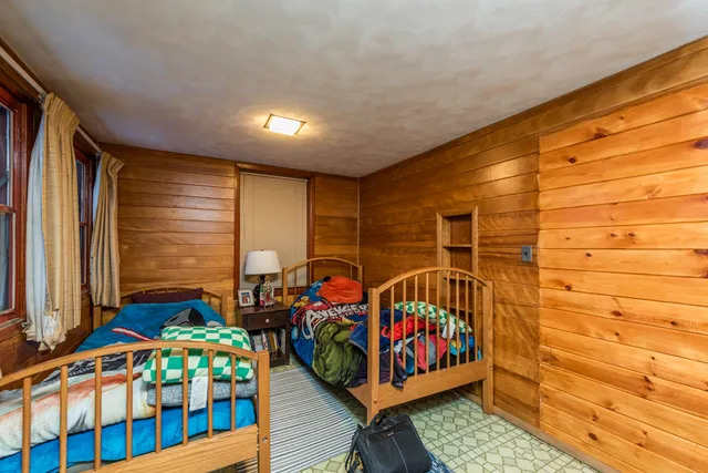 $240,000 | 216 South Martin Avenue, Waukegan, IL 60085