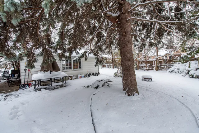 $240,000 | 216 South Martin Avenue, Waukegan, IL 60085