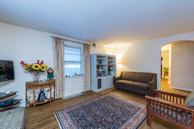 $240,000 | 216 South Martin Avenue, Waukegan, IL 60085